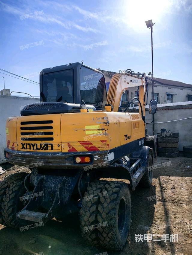 新源XYB75W-9挖掘机