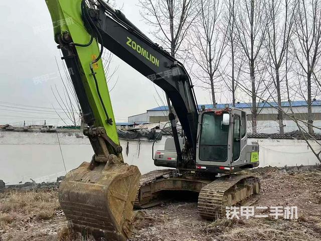 中联重科ZE215E-10挖掘机