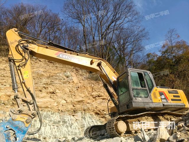 雷沃重工FR260E挖掘机