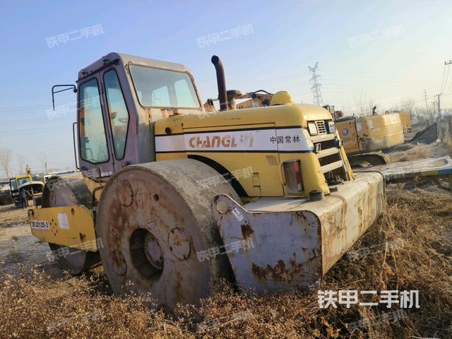 国机常林YZ20J-5F压路机