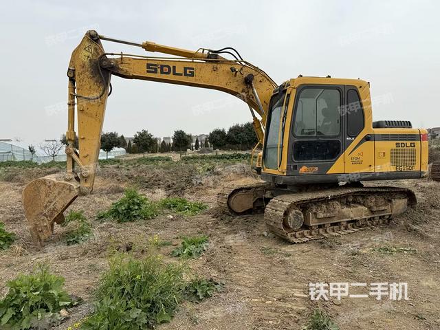 山东临工E6135F挖掘机