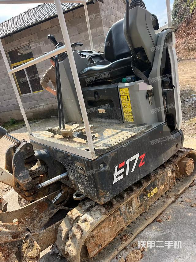 山猫E17Z挖掘机