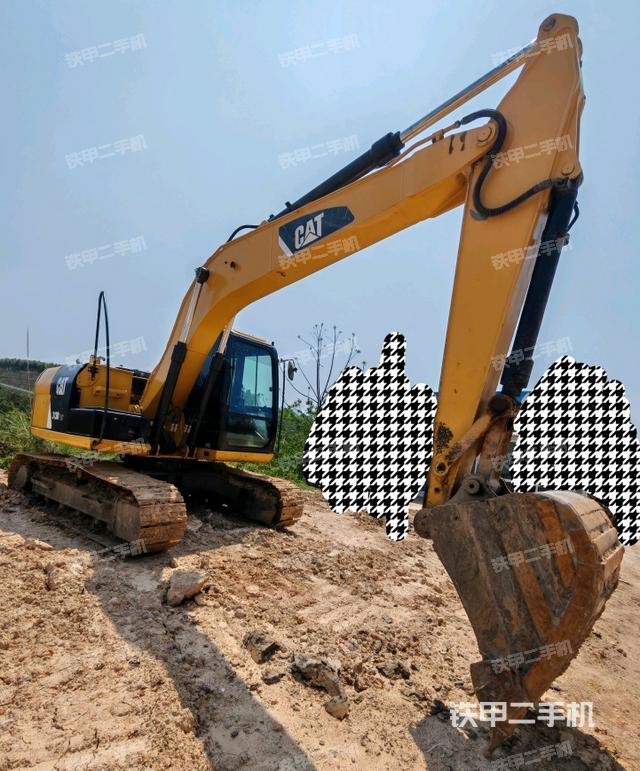 卡特彼勒CAT®313D2 GC 小型液压挖掘机