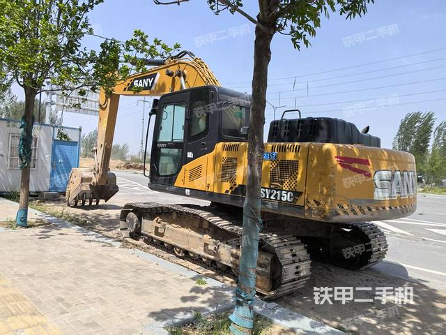 三一重工SY215C挖掘机