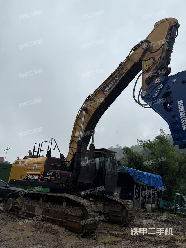 三一重工SY650H挖掘机