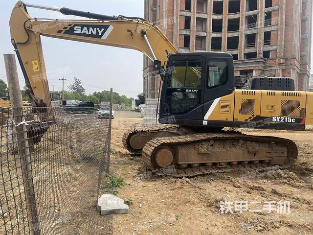 三一重工SY215C-10挖掘机